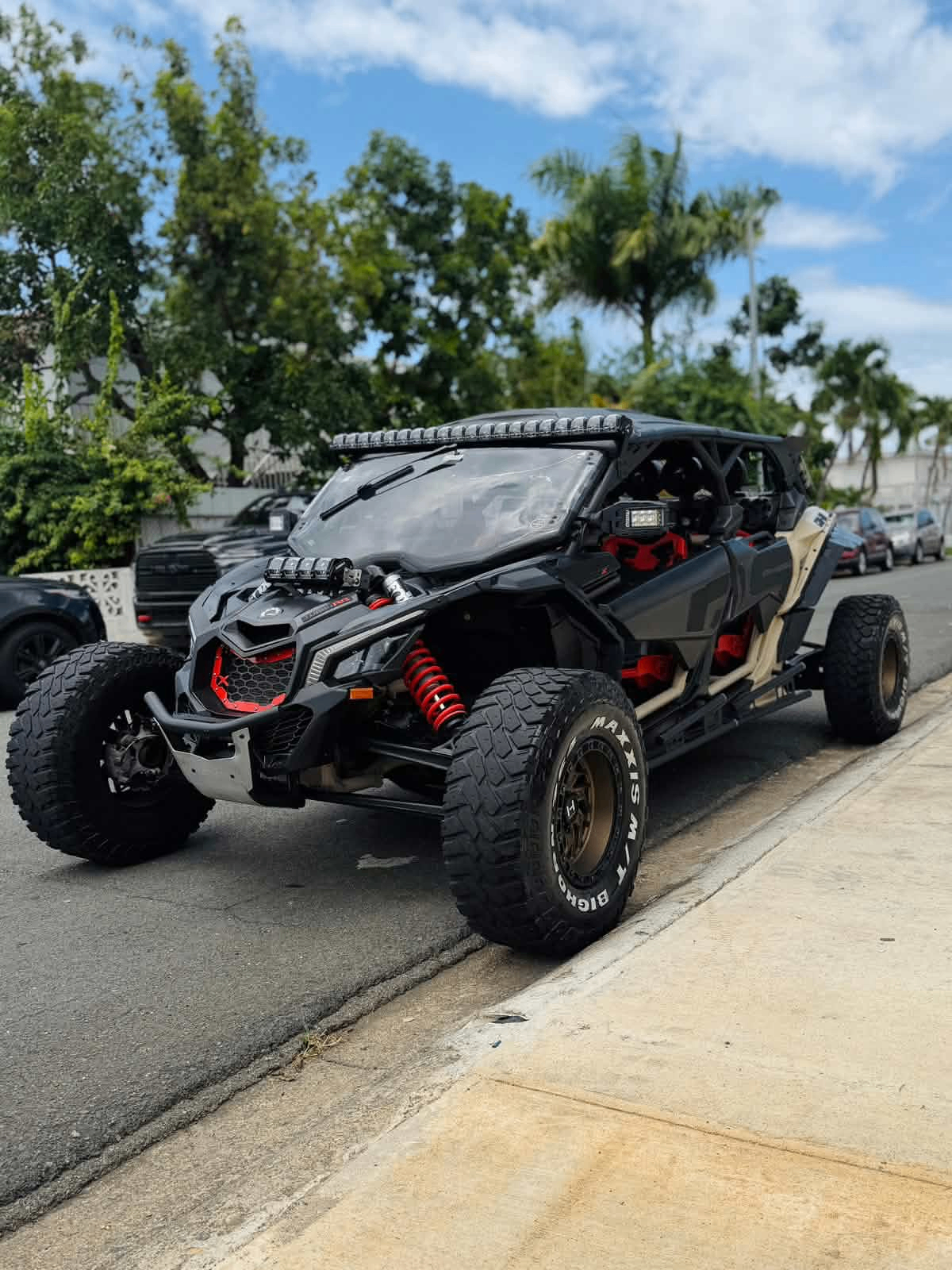 Listos para rodar · Maverick X3 MAX